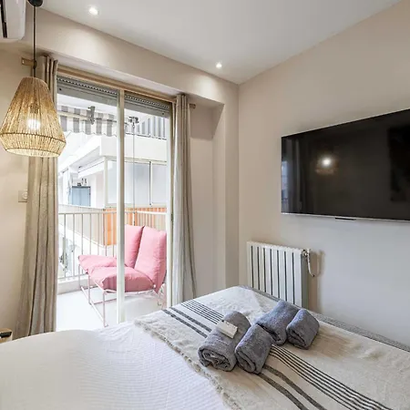 アパート Renovated Flat 250m From The - Town Centre - 2br 6p アンティーブ